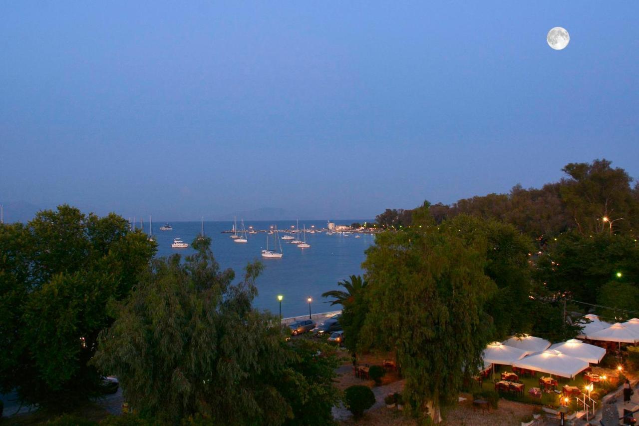 Luxury Bay View Apartment Corfu  Екстериор снимка